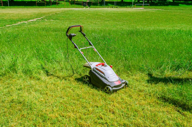 Field Mowing in Waldorf, MD